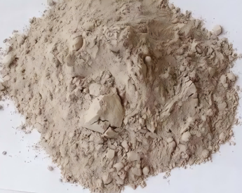 潘集引气剂特点 引气剂在混凝土中的应用 引气剂使用注意事项